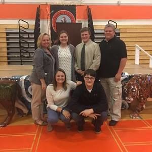 Meet your Posher, Suzanne